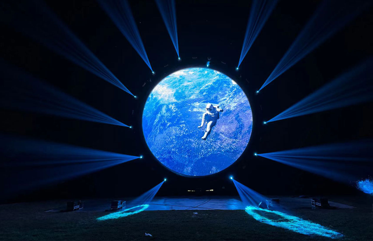 Creative circular LED display